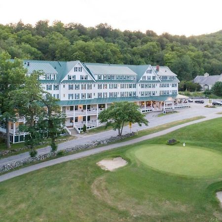Отель Eagle Mountain House And Golf Club Джексон Экстерьер фото